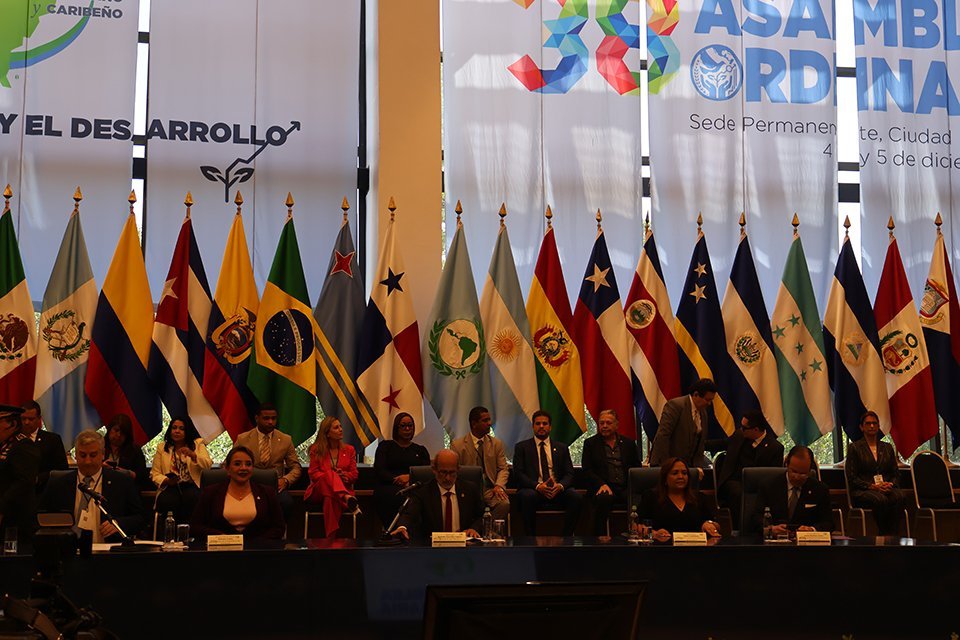 PARLATINO aprueba leyes modelo y resoluciones clave en su 60° aniversario