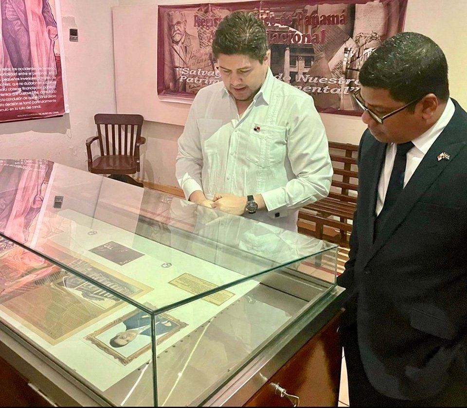 Visita De Cortesía.