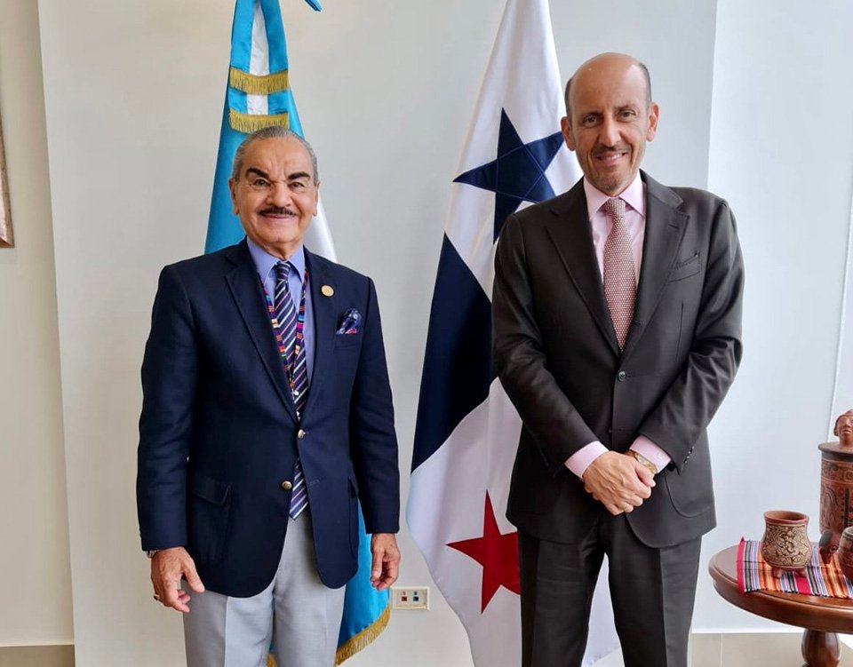 Embajador De Guatemala Sostuvo Reunión  Con Representante De La Oea