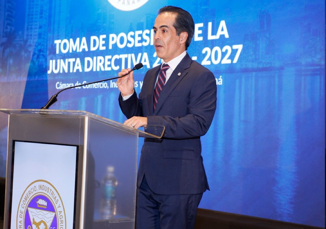 Aurelio Barría Pino, asumió la presidencia de la CCIAP por el periodo 2026-2027.