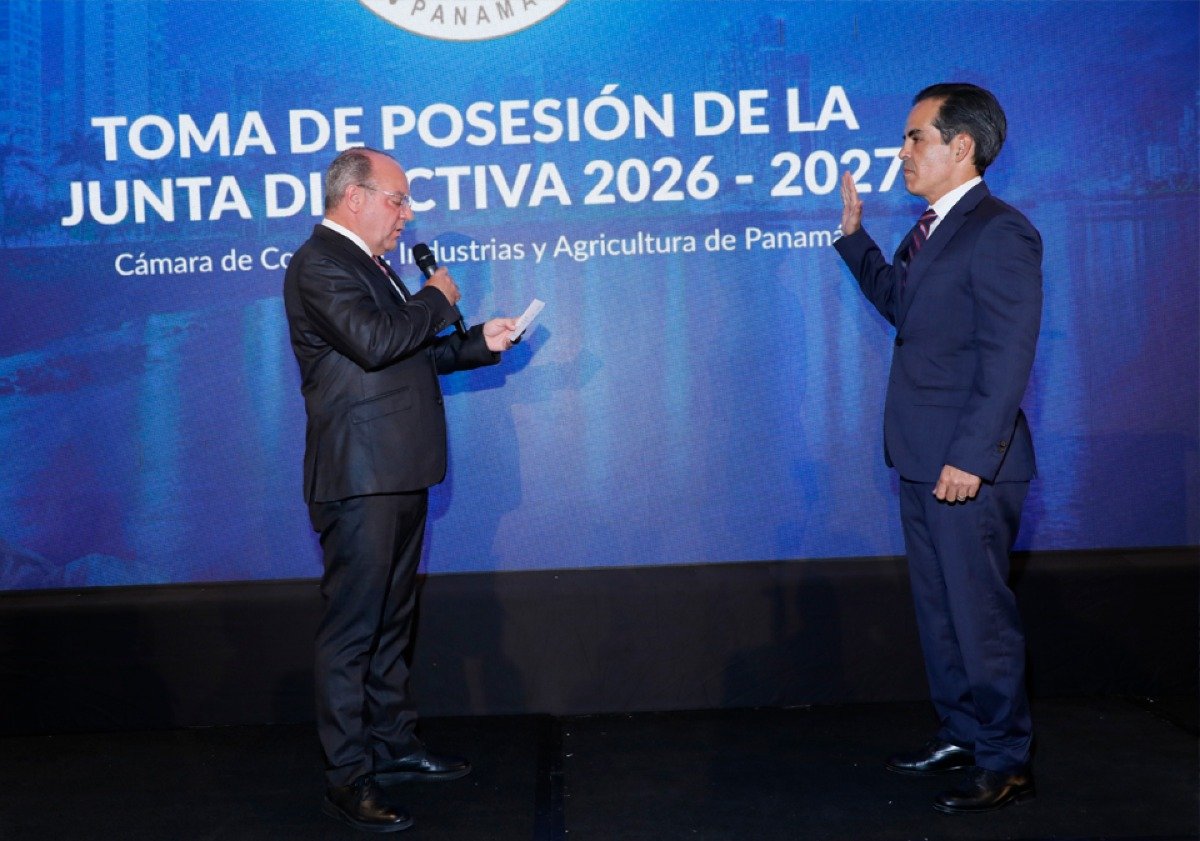 Aurelio Barría Pino Asume La  Presidencia De La Cciap Para El Periodo 2026-2027