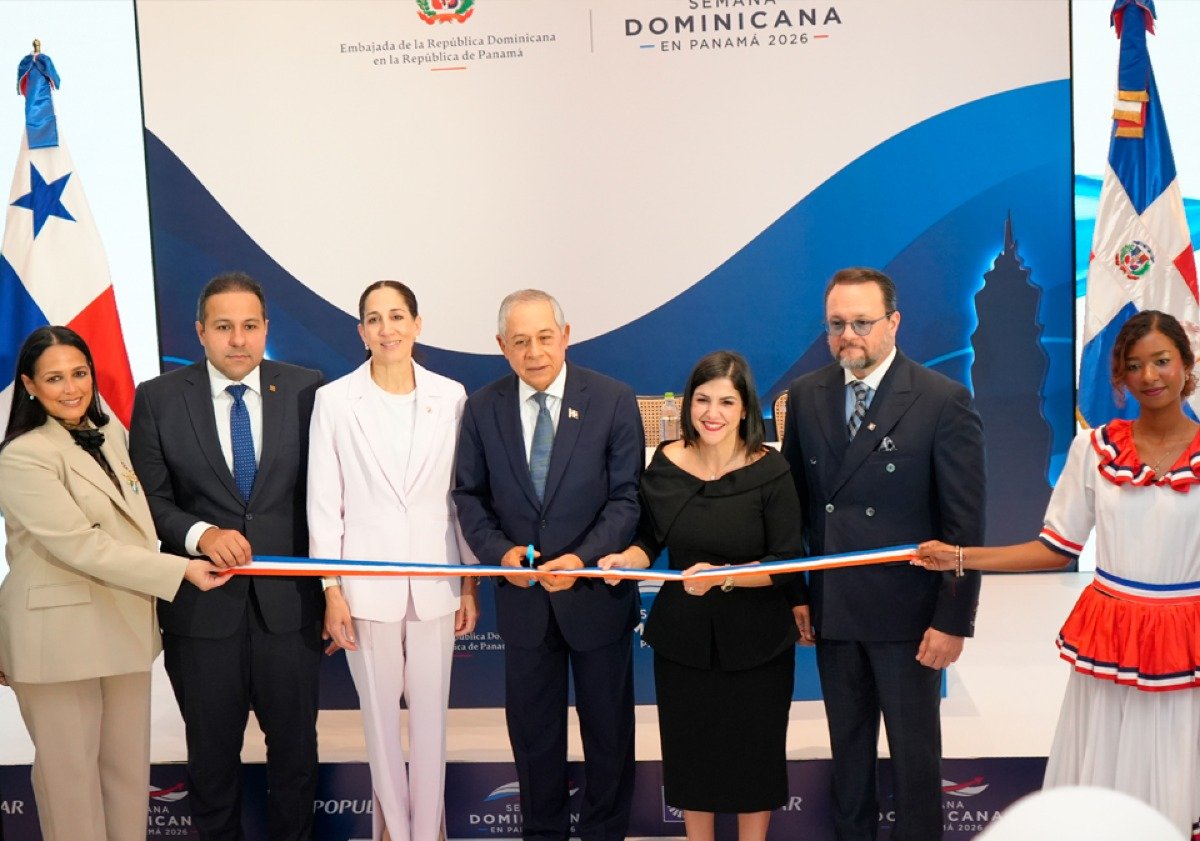 República Dominicana Celebró Su Semana Con Apertura De Foro De Comercio E Inversión