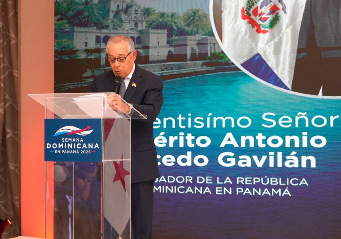 S.E. Roberto Salcedo Gavilán, embajador de la República Dominicana en Panamá, indicó que la Semana Dominicana es un espacio para mirar al futuro y las inversiones.