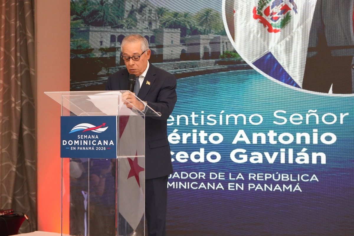 S.E. Roberto Salcedo Gavilán, embajador de la República Dominicana en Panamá, indicó que la Semana Dominicana es un espacio para mirar al futuro y las inversiones.