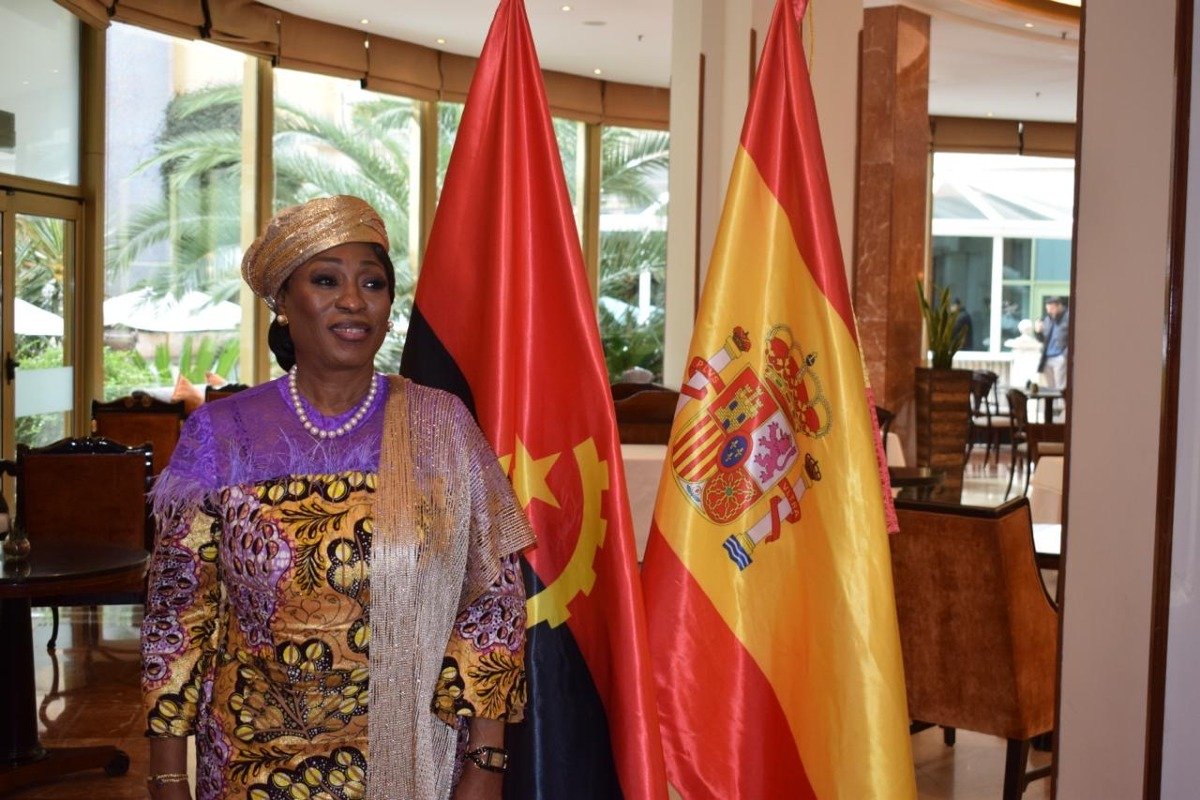50.º Aniversario de la Independencia de Angola