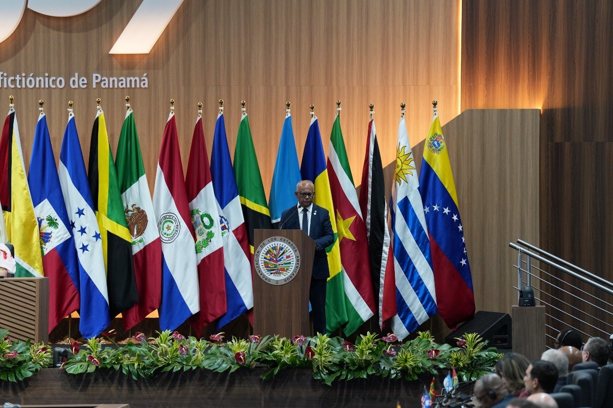 S.E. Albert Ramdin, secretario general de la OEA.
