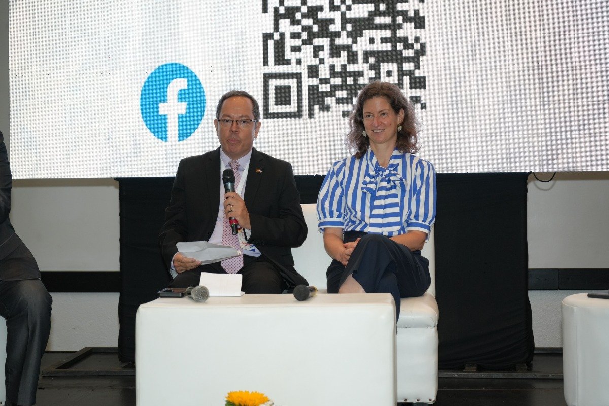 S.E. Daniela Vogl, embajadora de Alemania en Honduras, participó en el panel "Situación actual y perspectivas de las relaciones comerciales y de inversión entre Honduras y Alemania", realizado en el marco de Expo Alemania 2026.