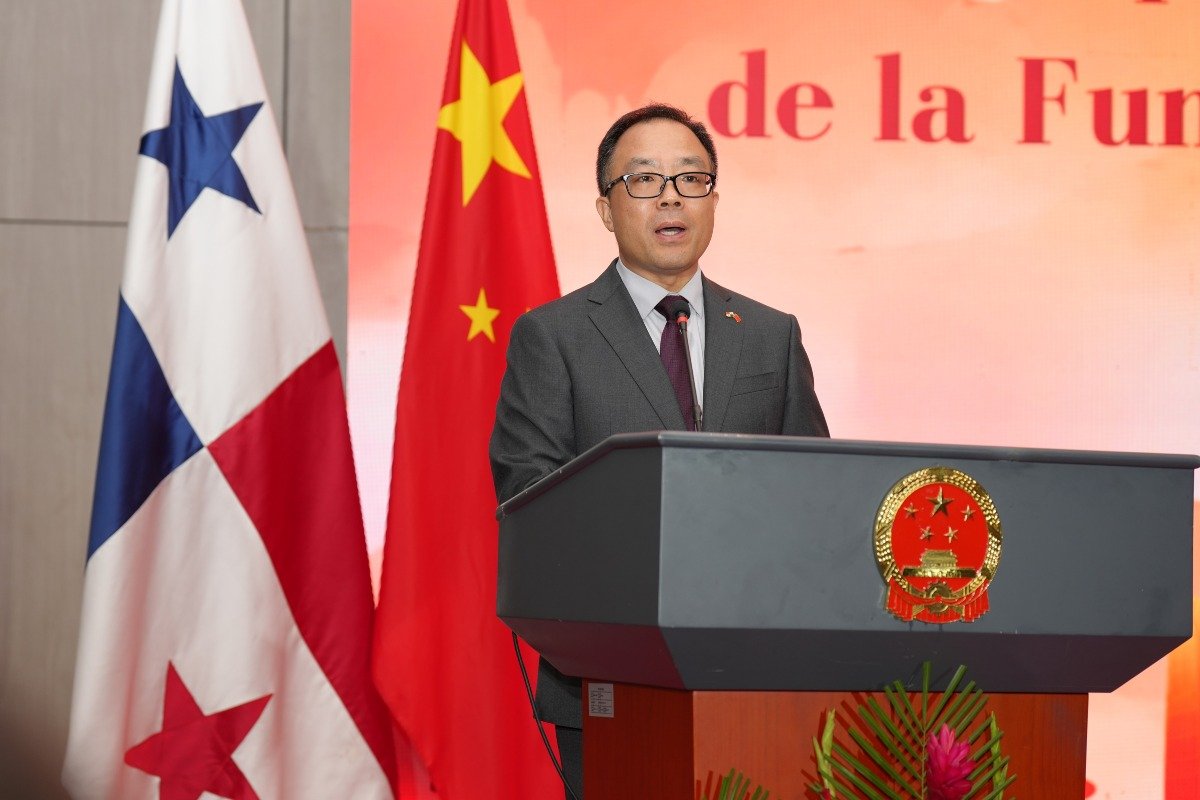 S.E. Zhang Xiangyan, embajador de la República Popular China en Panamá.