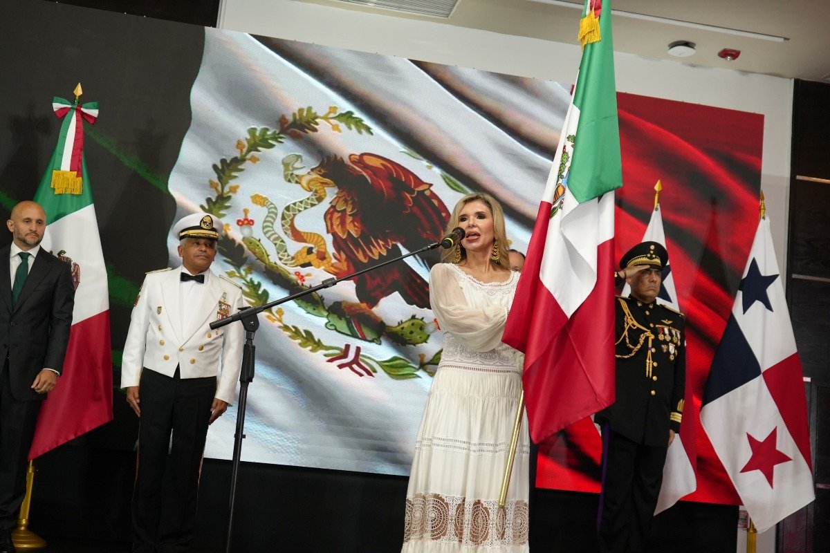 S.E. Claudia Pavlovich Arellano, embajadora de los Estados Unidos Mexicanos en Panamá.