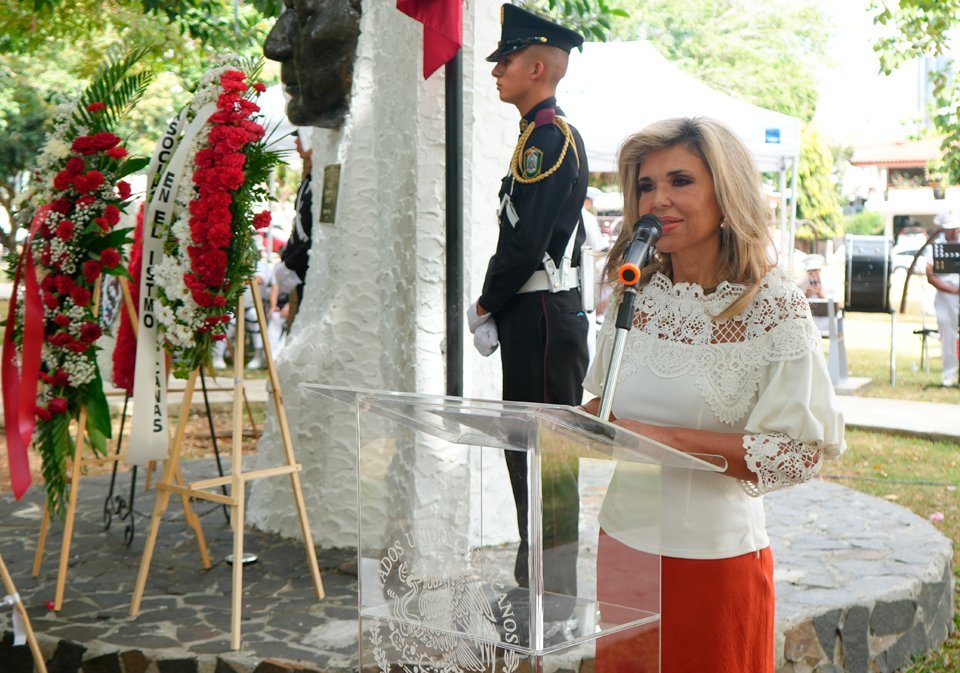 220 aniversario del natalicio de Benito Juárez