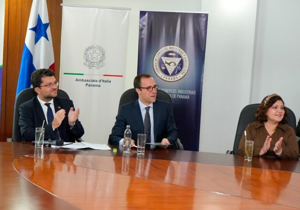 Café-Foro “ODS y Diplomacia Científica: Construyendo Futuro con la Visión Italiana”