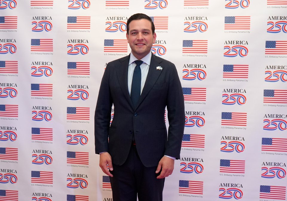 EE.UU. premia empresas por buenas prácticas en Panamá