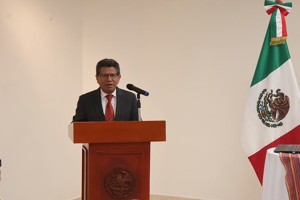 Un Encuentro de Sabores y Tradición: La Presentación de SINAI Mezcal Artesanal en S.Panamá