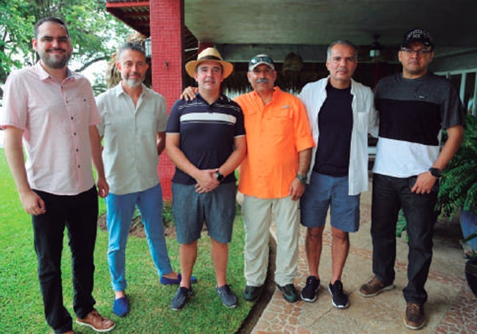 Agregados Militares En Panamá Participan De Convivió Familiar