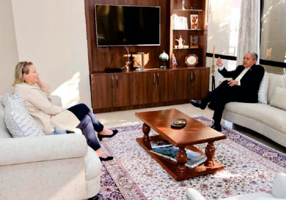 Vicecanciller de Panamá S.E. Vladimir Franco Sousa y la Embajadora del Reino de los Países Bajos en Panamá S.E. Ilse Smits durante la reunión bilateral.