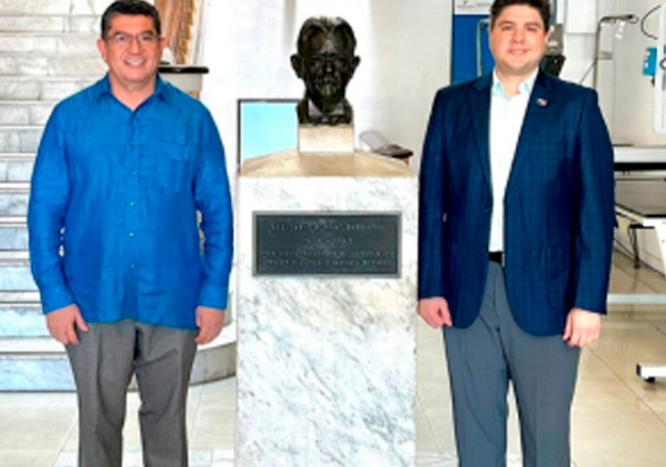 Embajador De Honduras Visita Los Archivos Nacionales De Panama