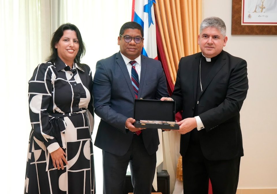 Embajador De Cuba Culmina Misión Diplomática En Panamá