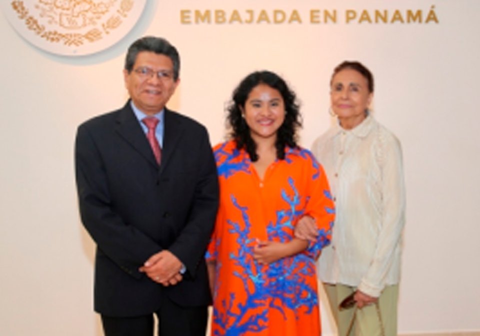 Embajada De México Realiza Taller