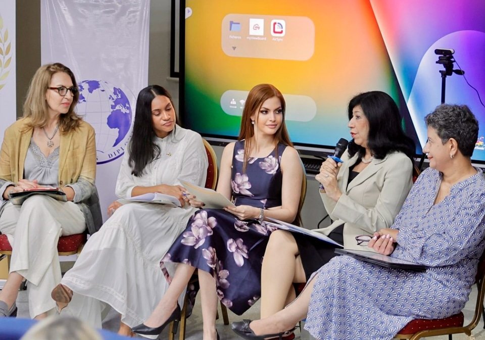 Foro “Mujeres Diplomáticas: Retos Y Desafíos Actuales”