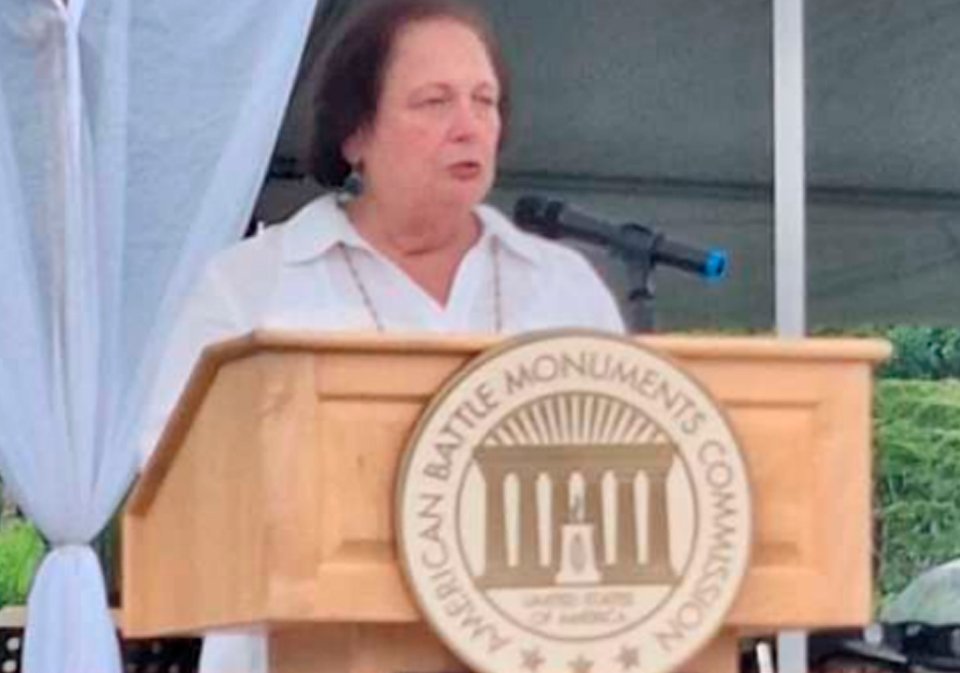 S.E. Maricarmen Aponte, embajadora de los Estados Unidos, oficializó los actos protocolares de este solemne día.