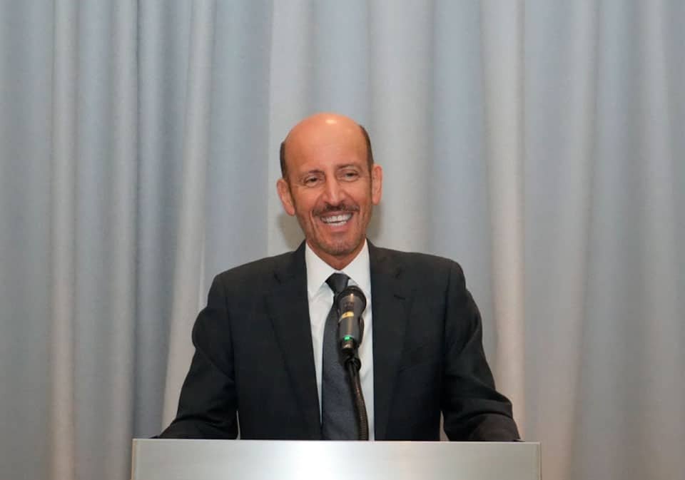 2. H.S. Rubén Farje, representante de la Organización de los Estados Americanos en Panamá, durante su ponencia alusiva a la distinción.