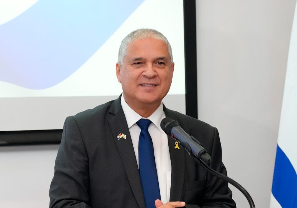 Embajador De Israel Mattanya Cohen Dialoga Con Prensa Panameña
