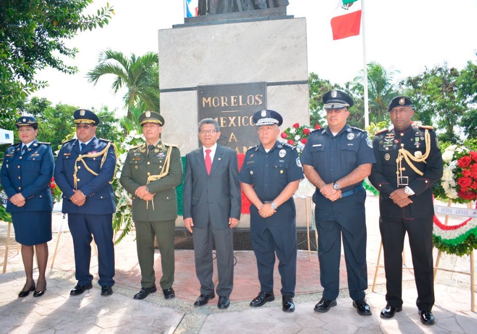 La ceremonia contó con la participación de la Mayor Dalys Cubilla, del Servicio Nacional Aeronaval; el Subcomisionado Pedro Peter, también del Servicio Nacional Aeronaval; el Subcomisionado Rory Guillermo, del Servicio Nacional de Fronteras; el H.S. Santiago Mateos Cibrián, Ministro (Encargado de Negocios a.i.) de los Estados Unidos Mexicanos; el Subdirector de la Policía Nacional de Panamá, Jorge Domínguez; el Comisionado Luis Quezada, de la Policía Nacional; y el Subcomisionado Roger Quintero, del Servicio de Protección Institucional.