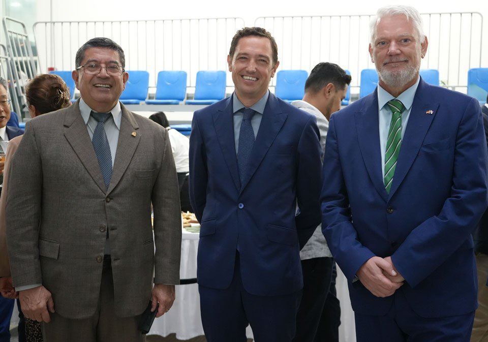 S.E. Candelario Reyes (Honduras), S.E. Greg Houston (Reino Unido) y S.E. Joachim Christoph Schmillen (Alemania), embajadores acreditados en Panamá.