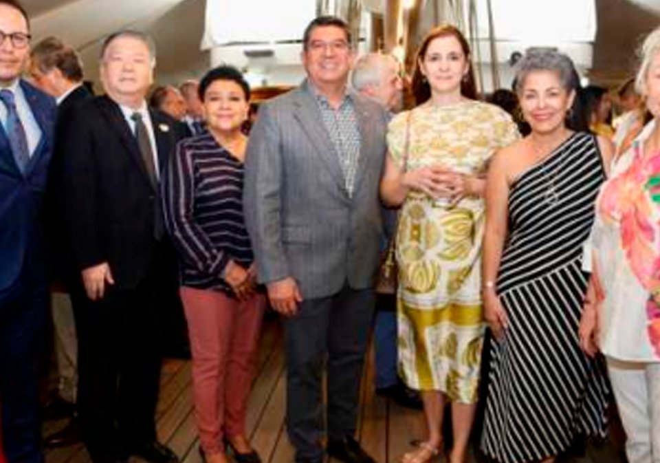 Buque Escuela A Vela B.A.P. Unión Visitó Panamá