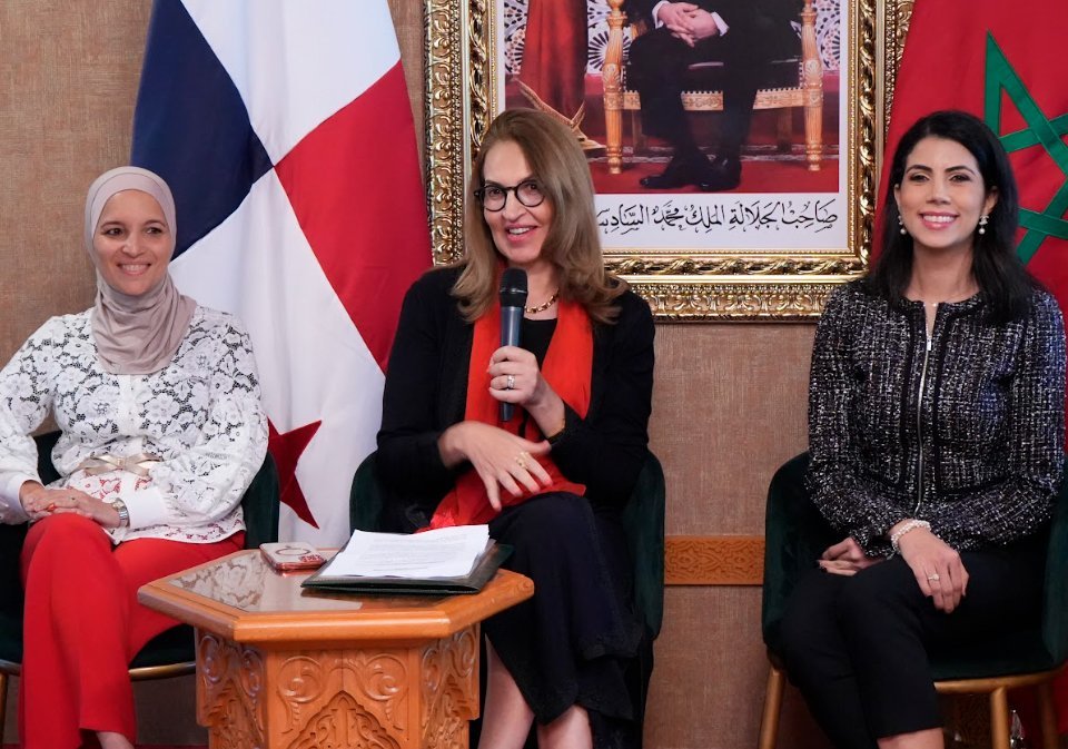 Conversatorio Profesionales En Acción: “Mujeres De Impacto En La Comunidad”