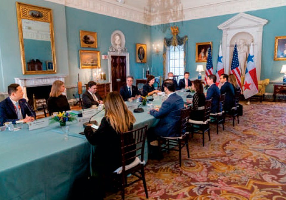 Toma de Posesión de la Junta Directiva 2025 de la Caravana de Asistencia Social