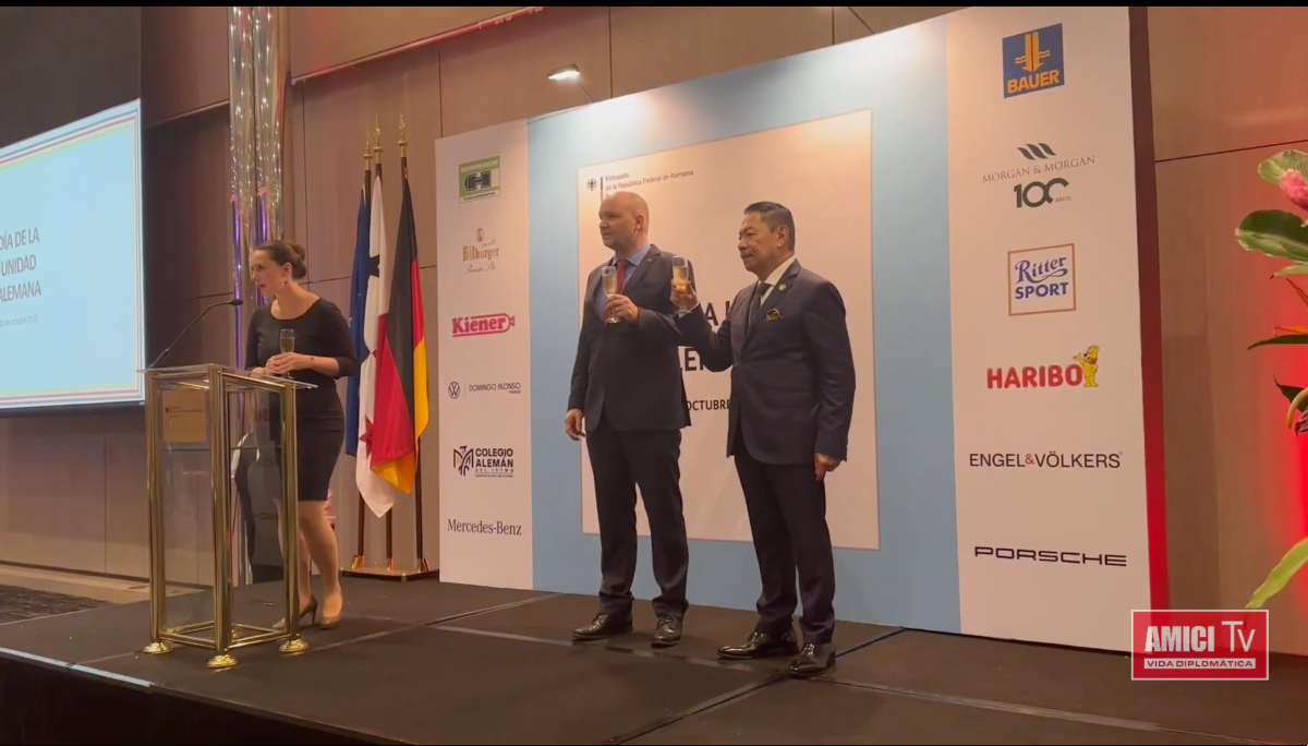 Conmemoración Del 35 Aniversario Del Día De La Unidad Alemana